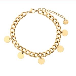 Gold chain bracelet